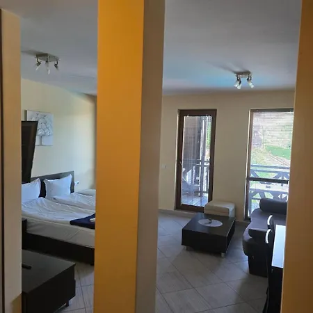 Apartman Paradiso *